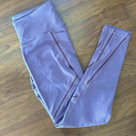 Victoria Sport Athletic Leggings - Picture 2 of 5